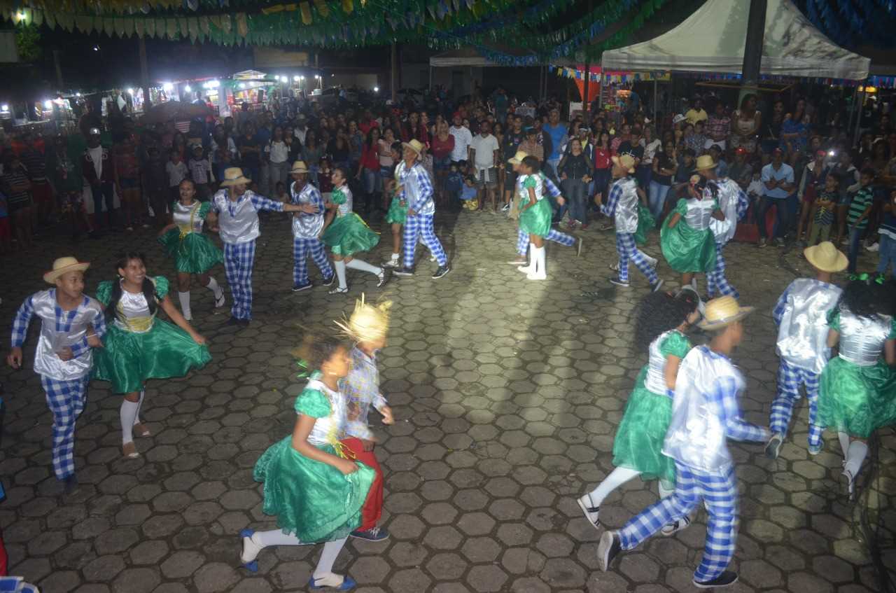 Camacã: Último dia de festa em Jacareci fecha com chave de ouro